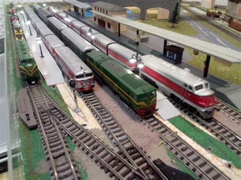 Trenes en miniatura escala n PenalbaWeb.com