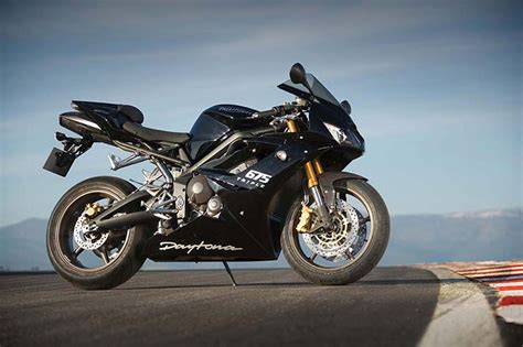 Triumph daytona 675 PenalbaWeb.com