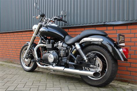 Triumph speedmaster 900 PenalbaWeb.com