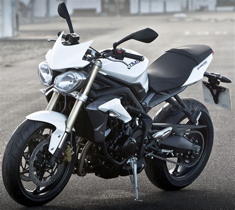 Triumph street triple 675 PenalbaWeb.com