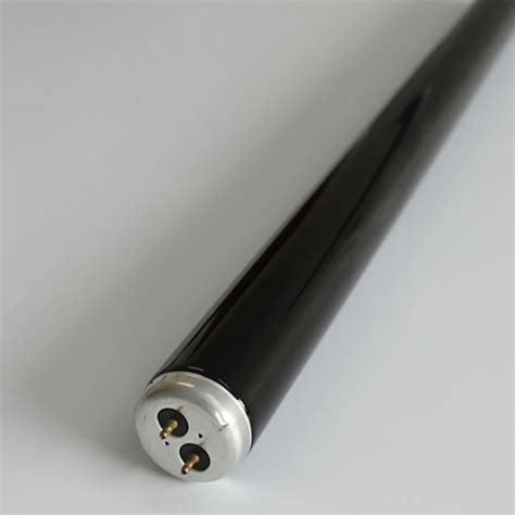 Tubo luz negra PenalbaWeb.com
