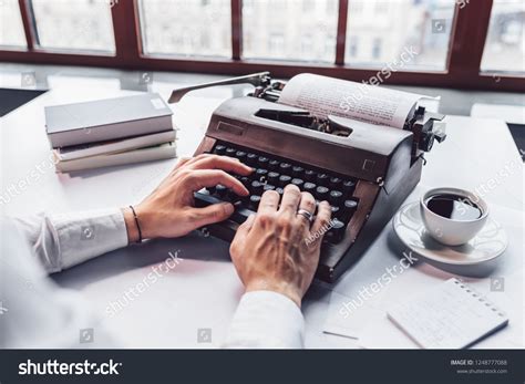 Typewriter PenalbaWeb.com