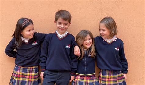 Uniformes colegio PenalbaWeb.com