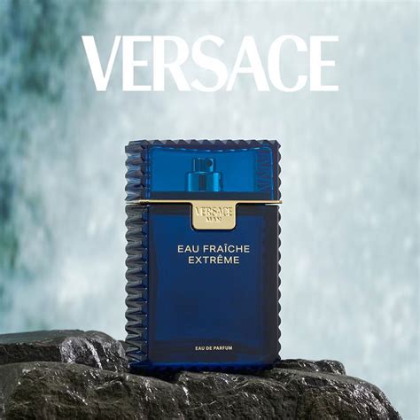 Versace eau PenalbaWeb.com
