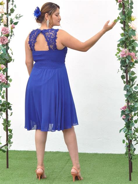 Vestidos de fiesta cortos tallas grandes PenalbaWeb.com