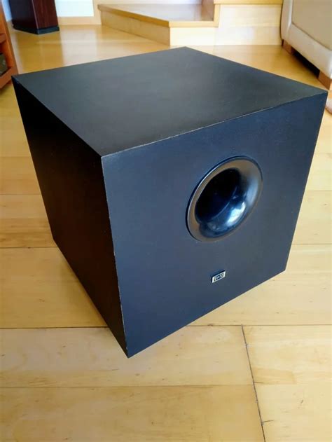 Vieta subwoofer PenalbaWeb.com