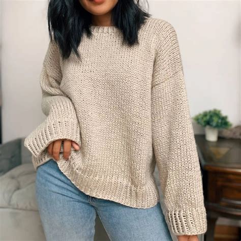 With sweater PenalbaWeb.com