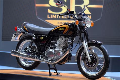 Yamaha 400 PenalbaWeb.com