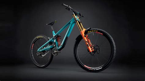 Yeti dh PenalbaWeb.com