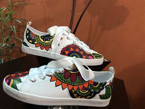 Zapatillas pintadas mano PenalbaWeb.com