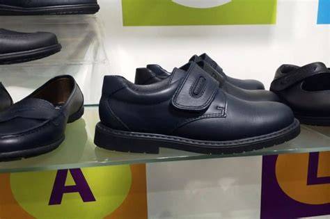 Zapatos de colegio PenalbaWeb.com