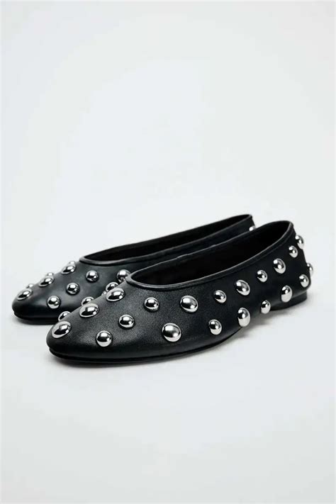 Zara tachuelas PenalbaWeb.com